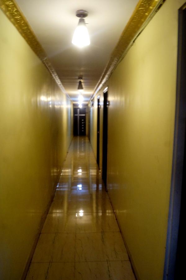 Hotel Zam Zam Palace 뭄바이 외부 사진